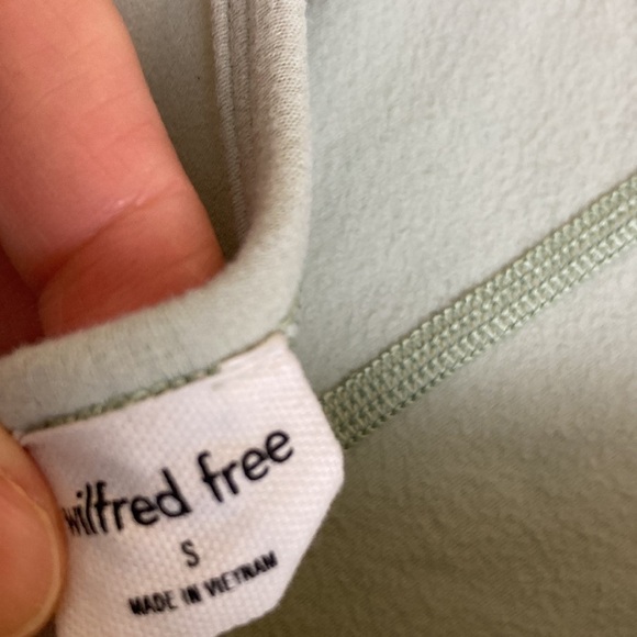 Aritzia Wilfred Free Divinity Jumpsuit Romper Small Light Green Athleisure Yoga - Picture 14 of 16